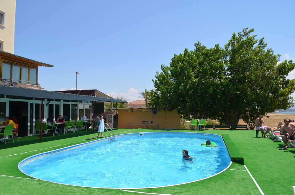 Alder Hotel Ayvalik Exterior photo